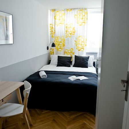 Ferienwohnung Apartament Chlodna Near To City Center Warschau Exterior foto