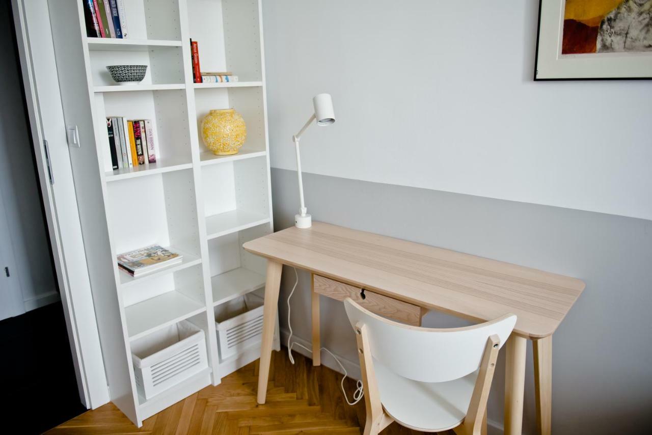 Ferienwohnung Apartament Chlodna Near To City Center Warschau Exterior foto