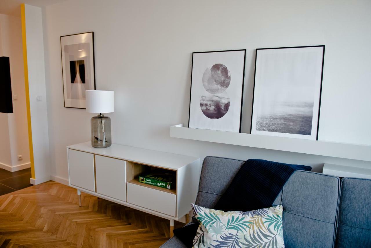 Ferienwohnung Apartament Chlodna Near To City Center Warschau Exterior foto